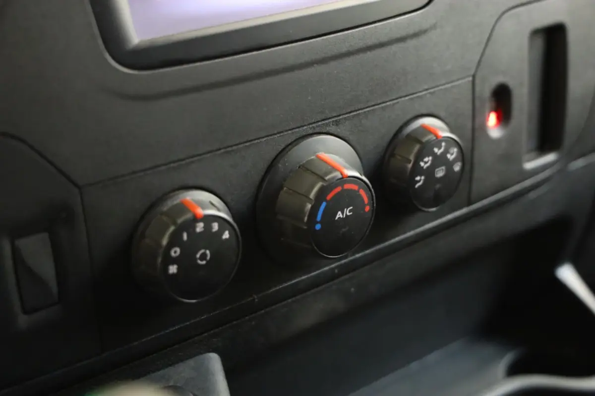 2.3 CDTI CAMERA IMPERiAAL SCHADE ACHTERDEUREN AIRCO CRUISE CONTR TREKHAAK IMPERIAAL TOP AUTO RIJDBAAR