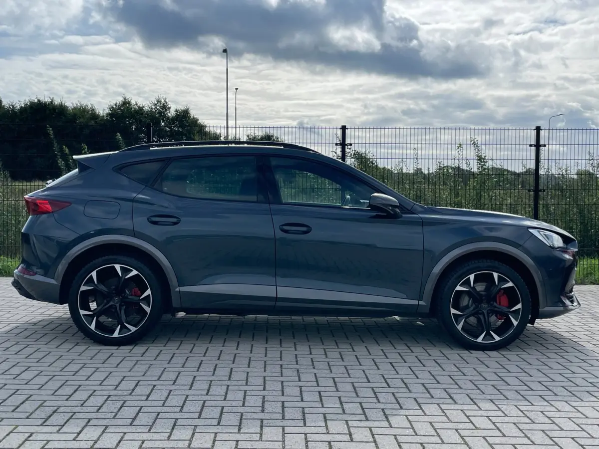 1.4 e-Hybrid VZ Performance | Carplay | Camera | PDC | NAVI |