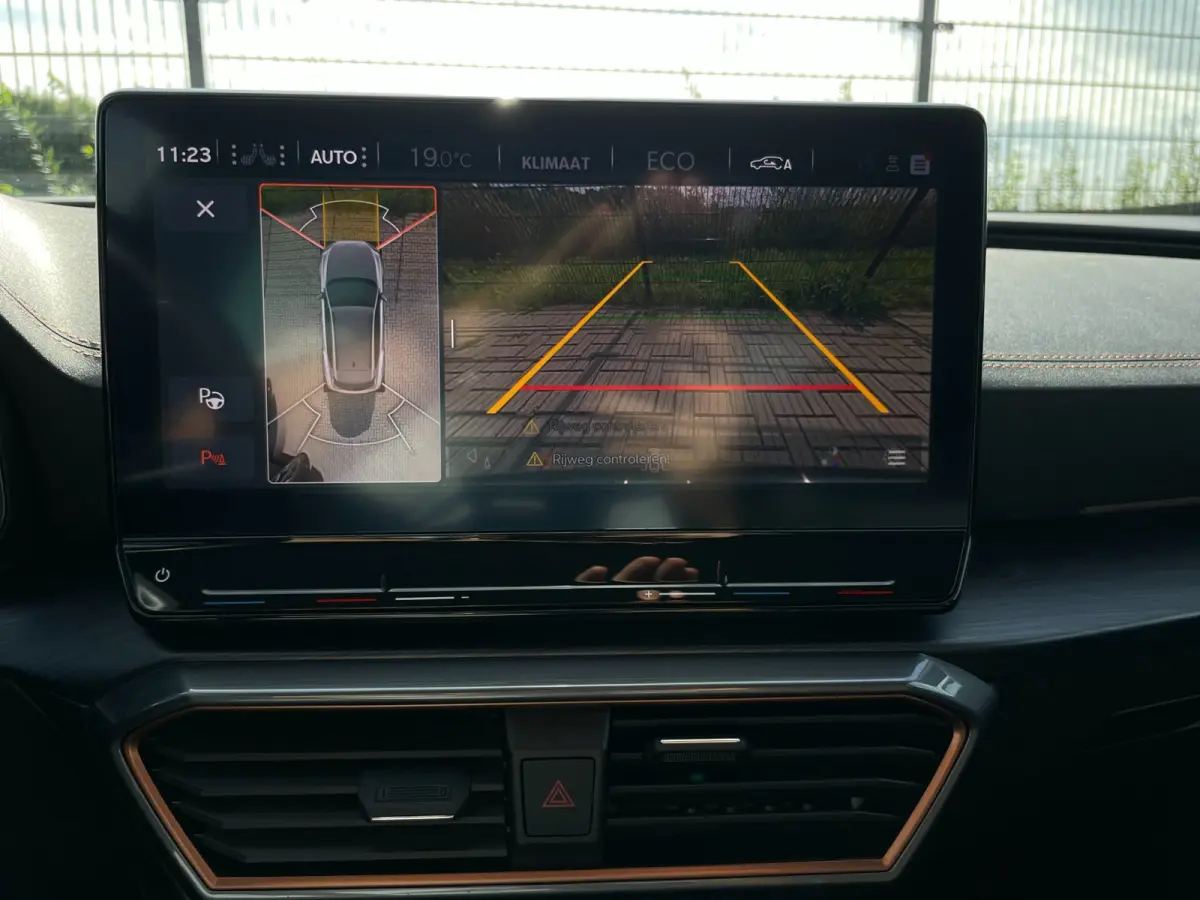 1.4 e-Hybrid VZ Performance | Carplay | Camera | PDC | NAVI |
