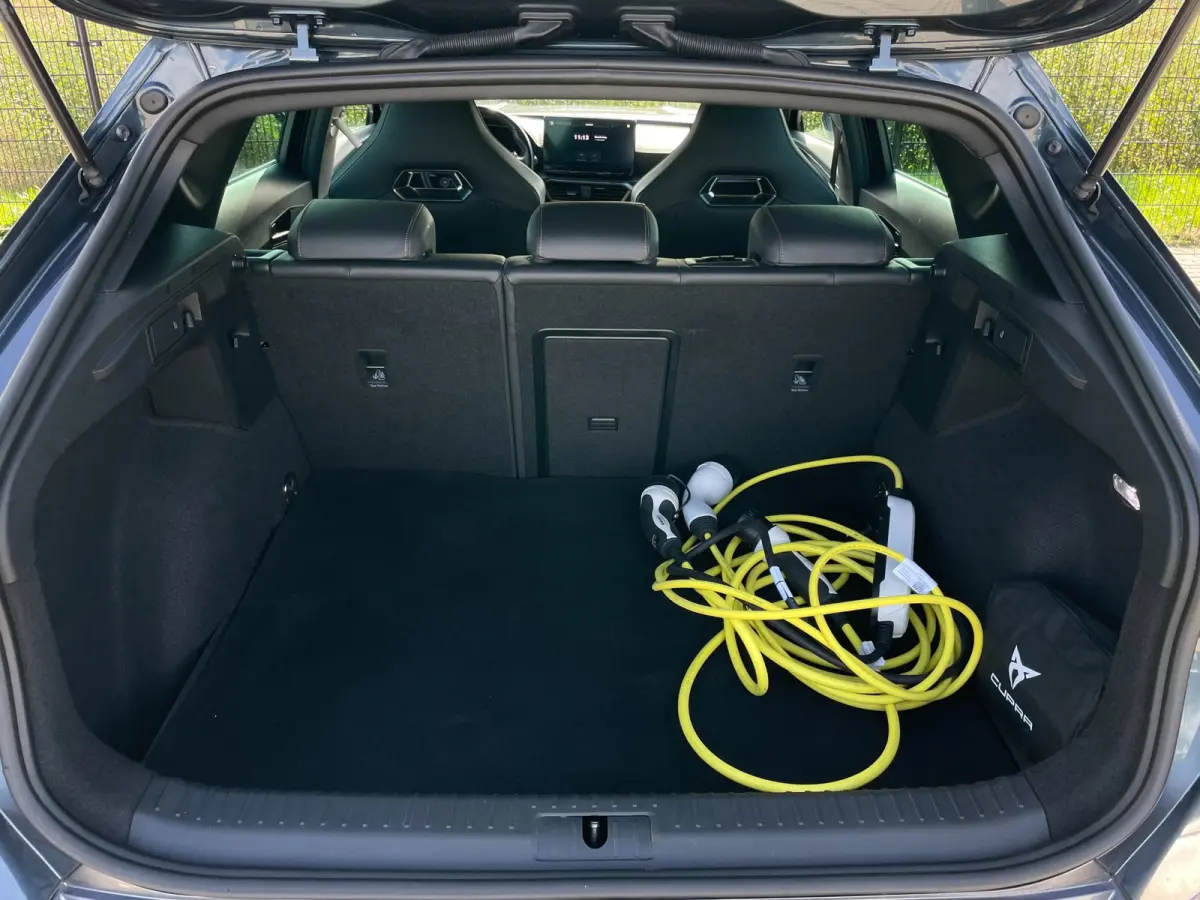 1.4 e-Hybrid VZ Performance | Carplay | Camera | PDC | NAVI |