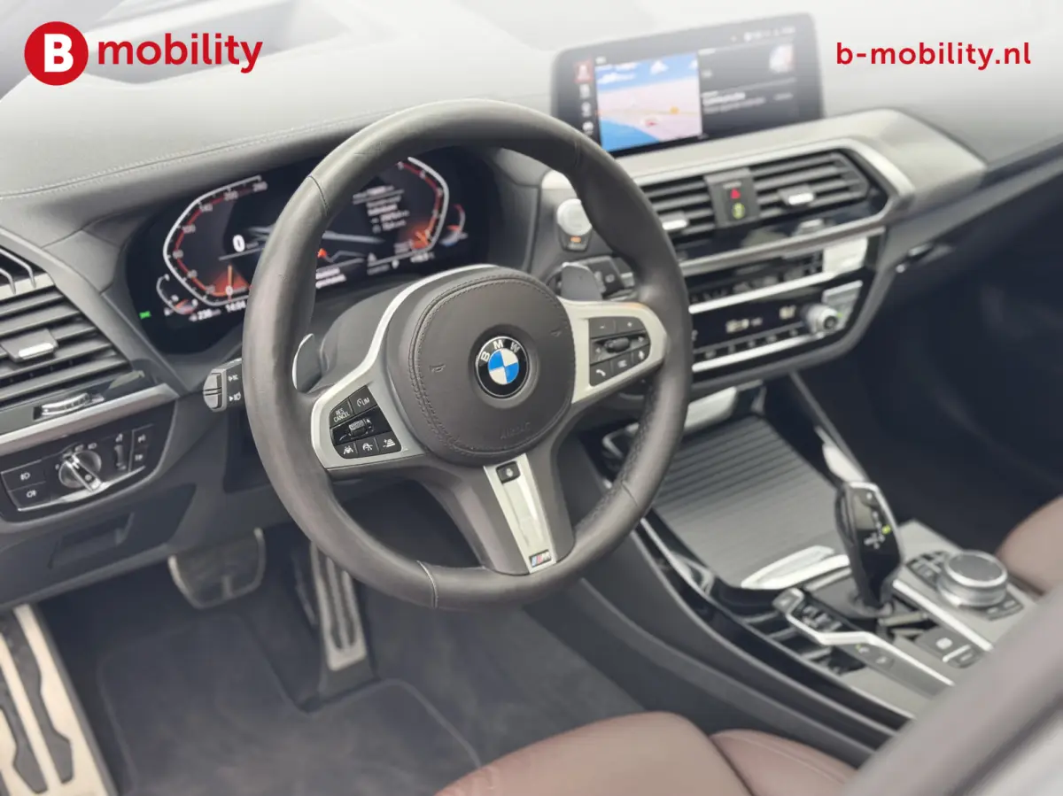 xDrive30i High Executive M-Sport Trekhaak 2400kg | Adaptive Cruise Control | Panoramadak | Head-Up | LED | Harman/kardon