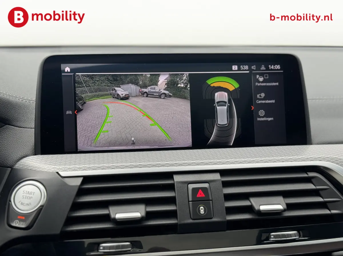 xDrive30i High Executive M-Sport Trekhaak 2400kg | Adaptive Cruise Control | Panoramadak | Head-Up | LED | Harman/kardon