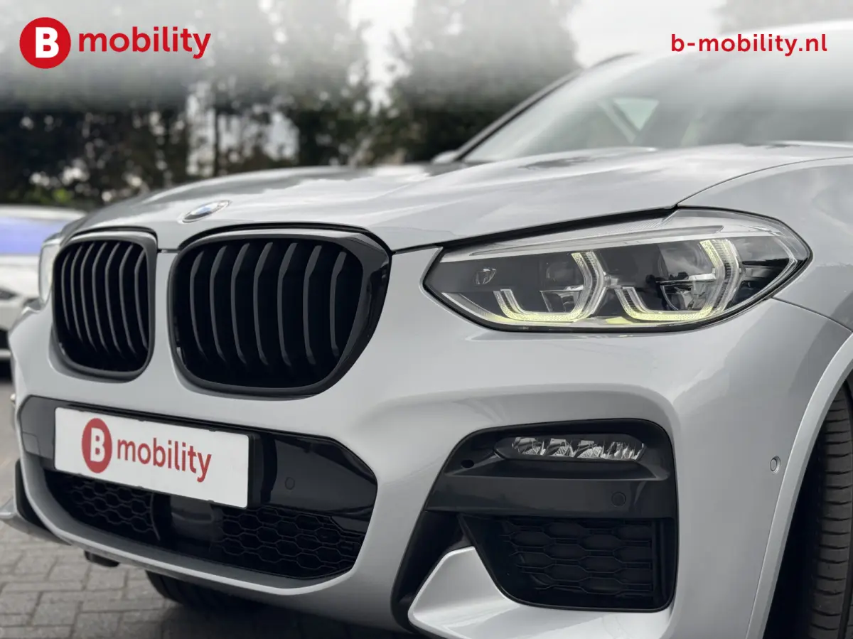 xDrive30i High Executive M-Sport Trekhaak 2400kg | Adaptive Cruise Control | Panoramadak | Head-Up | LED | Harman/kardon