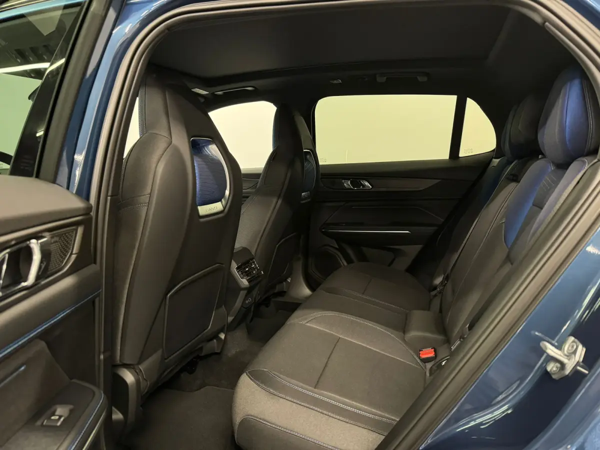 1.5 | 360 Camera | Panoramadak | Adapt. Cruise | Apple Carplay\Android Auto |