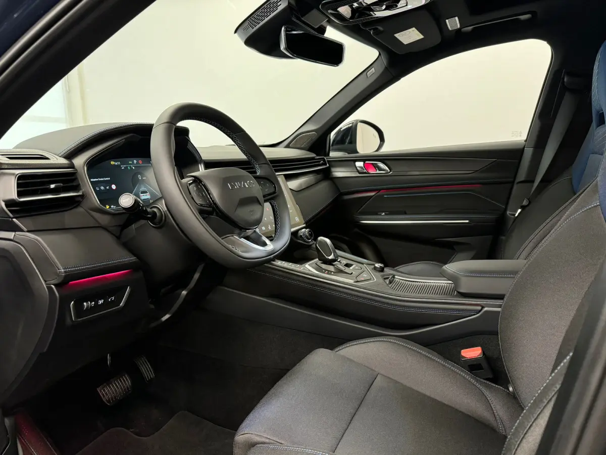 1.5 | 360 Camera | Panoramadak | Adapt. Cruise | Apple Carplay\Android Auto |