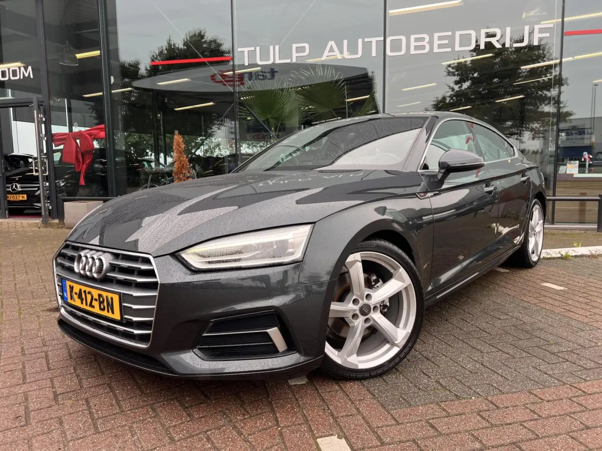 2.0 TFSI Launch Edition S-Line 19"LMV LED