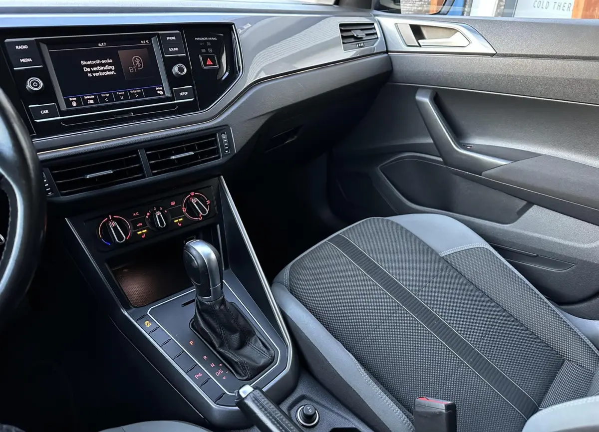 1.6 TDI Highline DSG/STOELVW/LED/SFEERVL/PDC