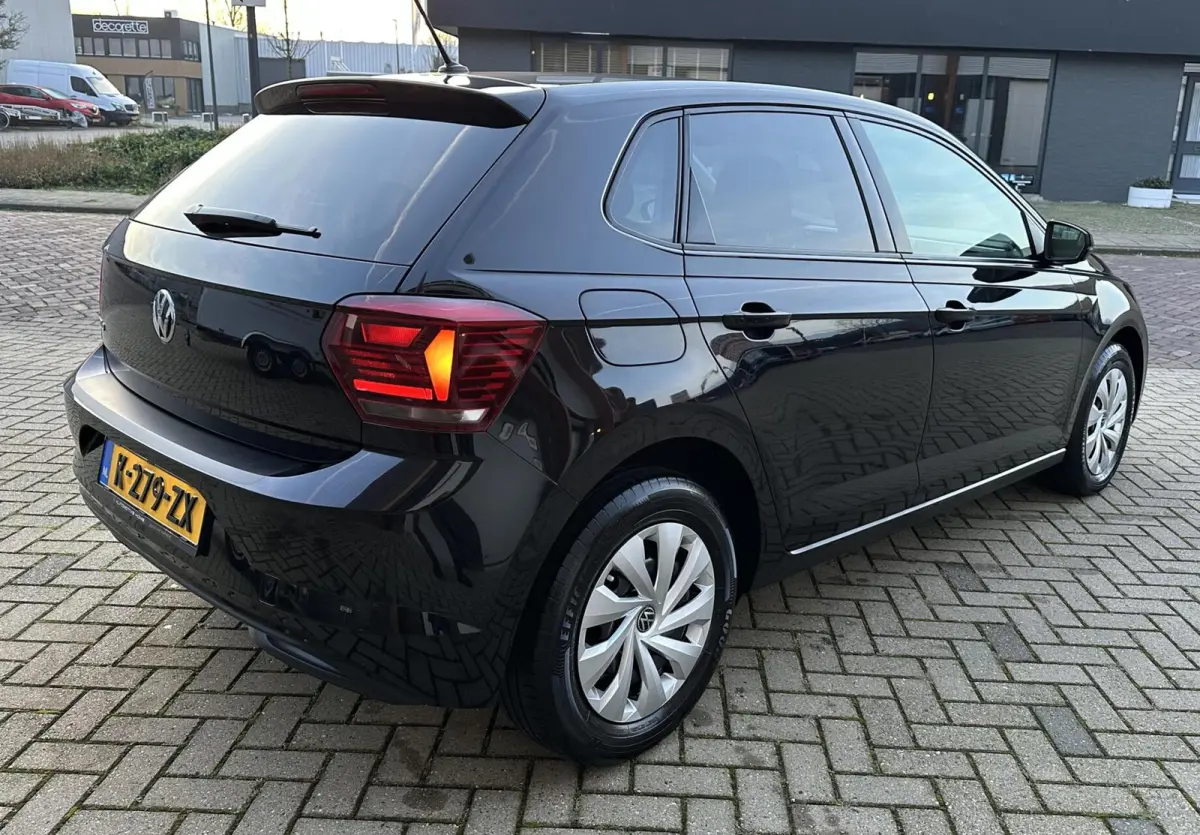 1.6 TDI Highline DSG/STOELVW/LED/SFEERVL/PDC