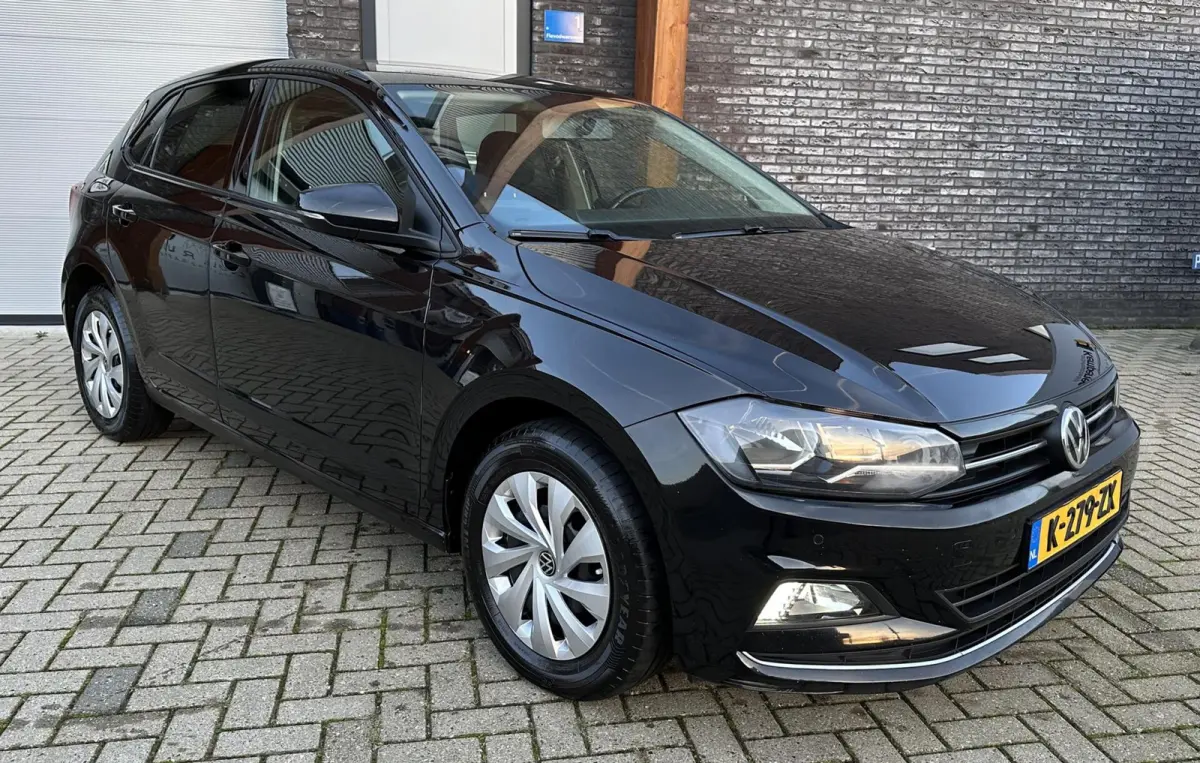 1.6 TDI Highline DSG/STOELVW/LED/SFEERVL/PDC