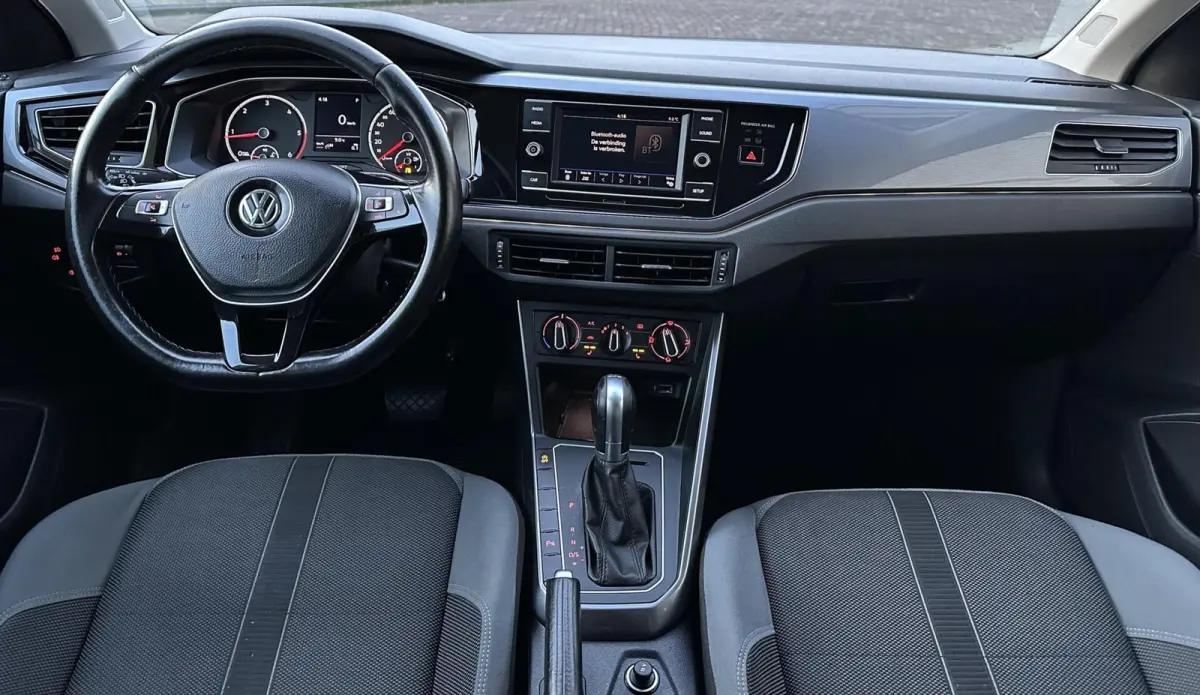 1.6 TDI Highline DSG/STOELVW/LED/SFEERVL/PDC