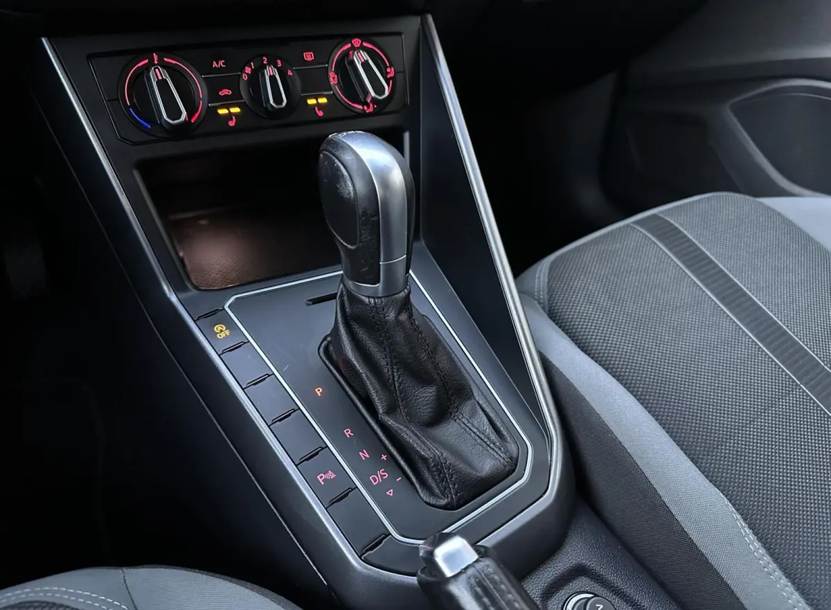 1.6 TDI Highline DSG/STOELVW/LED/SFEERVL/PDC