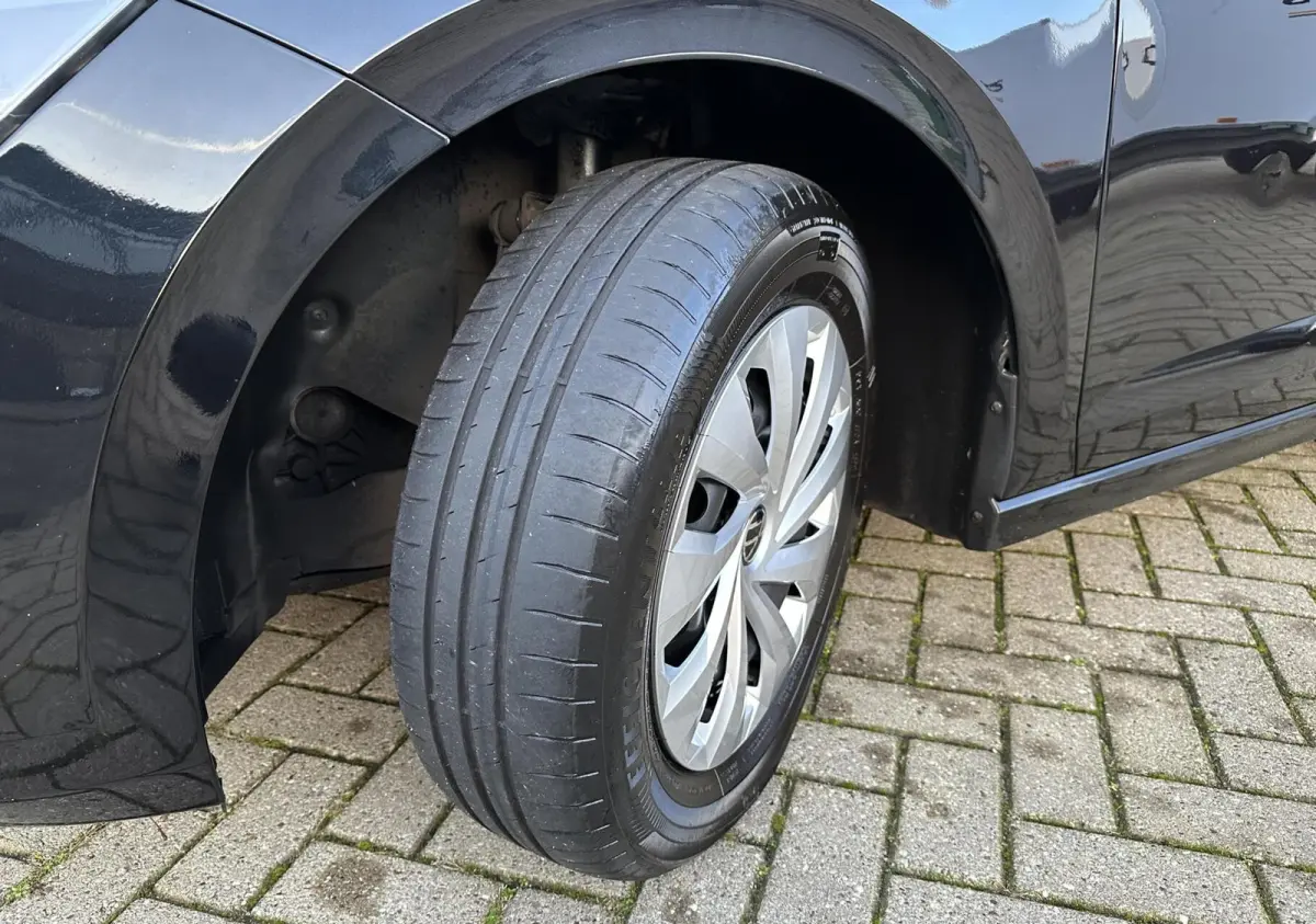 1.6 TDI Highline DSG/STOELVW/LED/SFEERVL/PDC