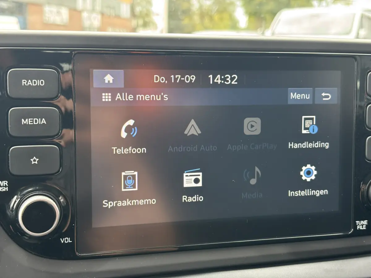 1.0 T-GDI Comfort / Camera / Applecarplay/AndroidAuto / Allseason Banden /
