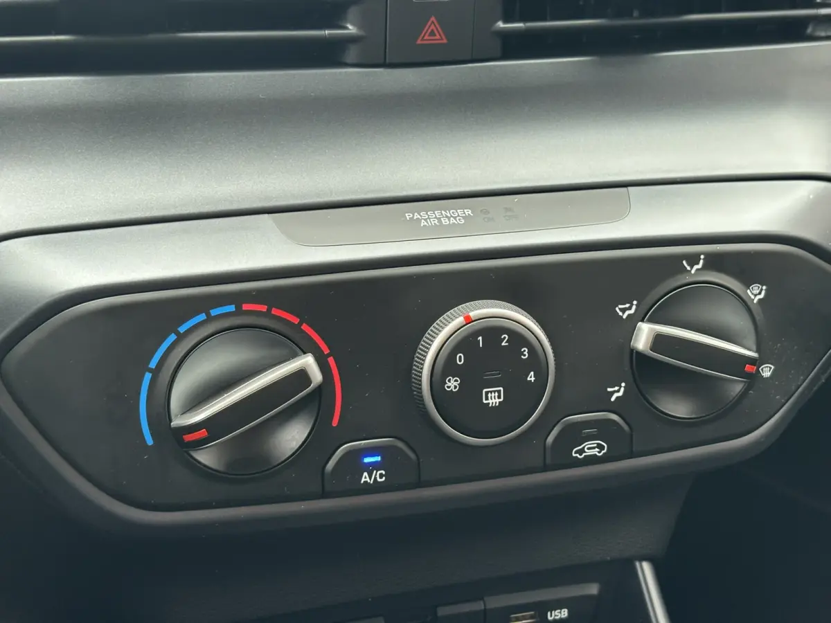 1.0 T-GDI Comfort / Camera / Applecarplay/AndroidAuto / Allseason Banden /