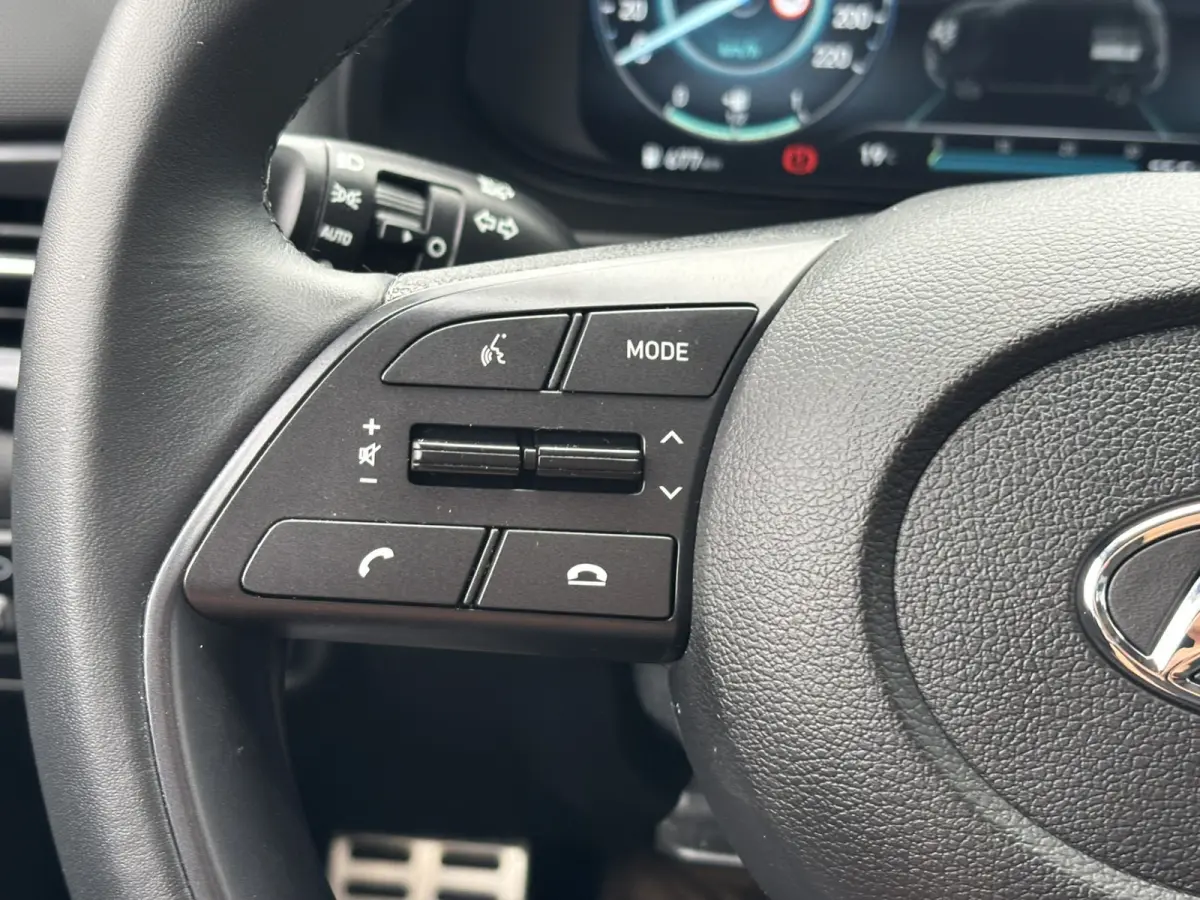 1.0 T-GDI Comfort / Camera / Applecarplay/AndroidAuto / Allseason Banden /