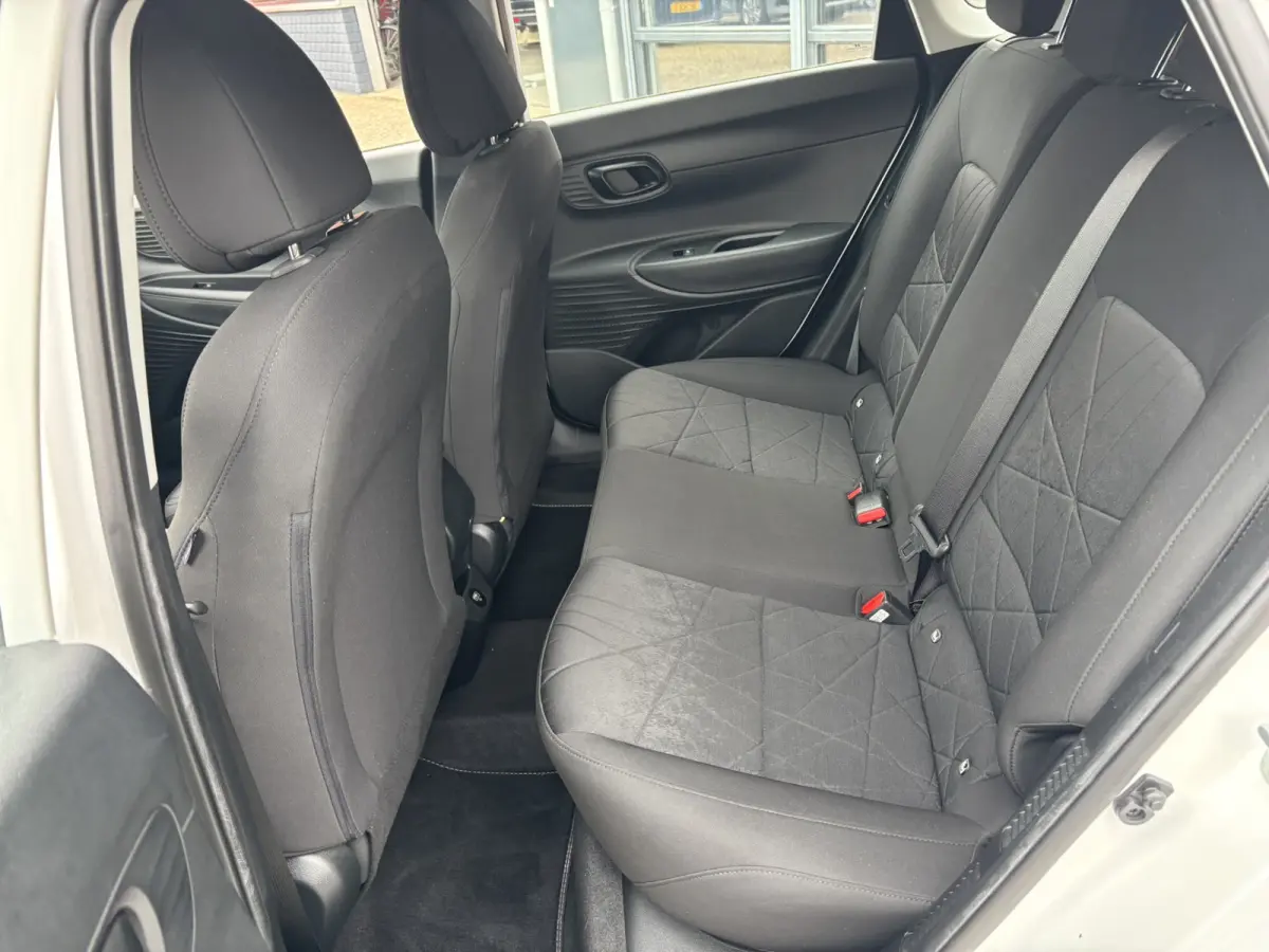 1.0 T-GDI Comfort / Camera / Applecarplay/AndroidAuto / Allseason Banden /