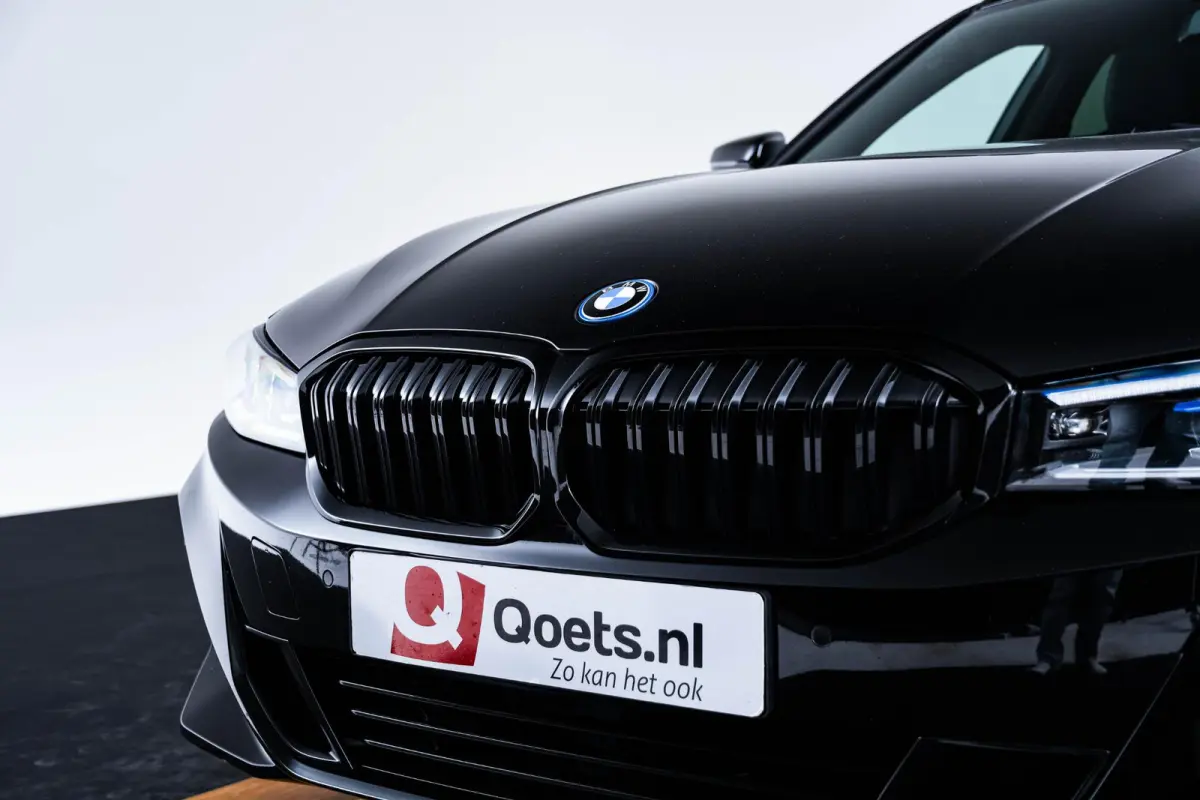 320e Panoramadak - Elektrisch verstelbare/verwarmde stoelen - PDC voor/achter - Hifi - Geluiddempende/Getinte ruiten - Comfort Access - Ambiance verlichting - Stuurwielrand verwarmd -