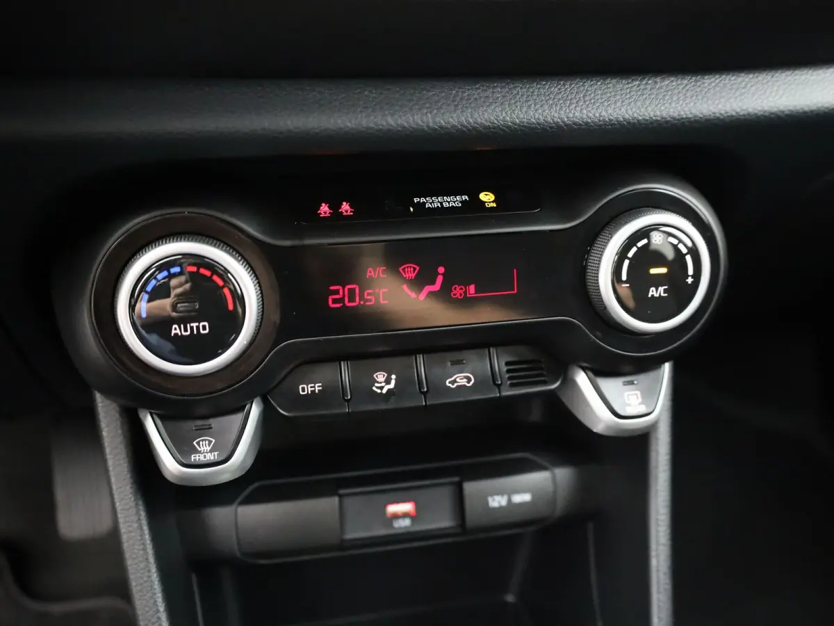 1.0 DPi DynamicPlusLine | Keyless | Camera | Apple Carplay/ Android Auto | Prijs Rijklaar!!