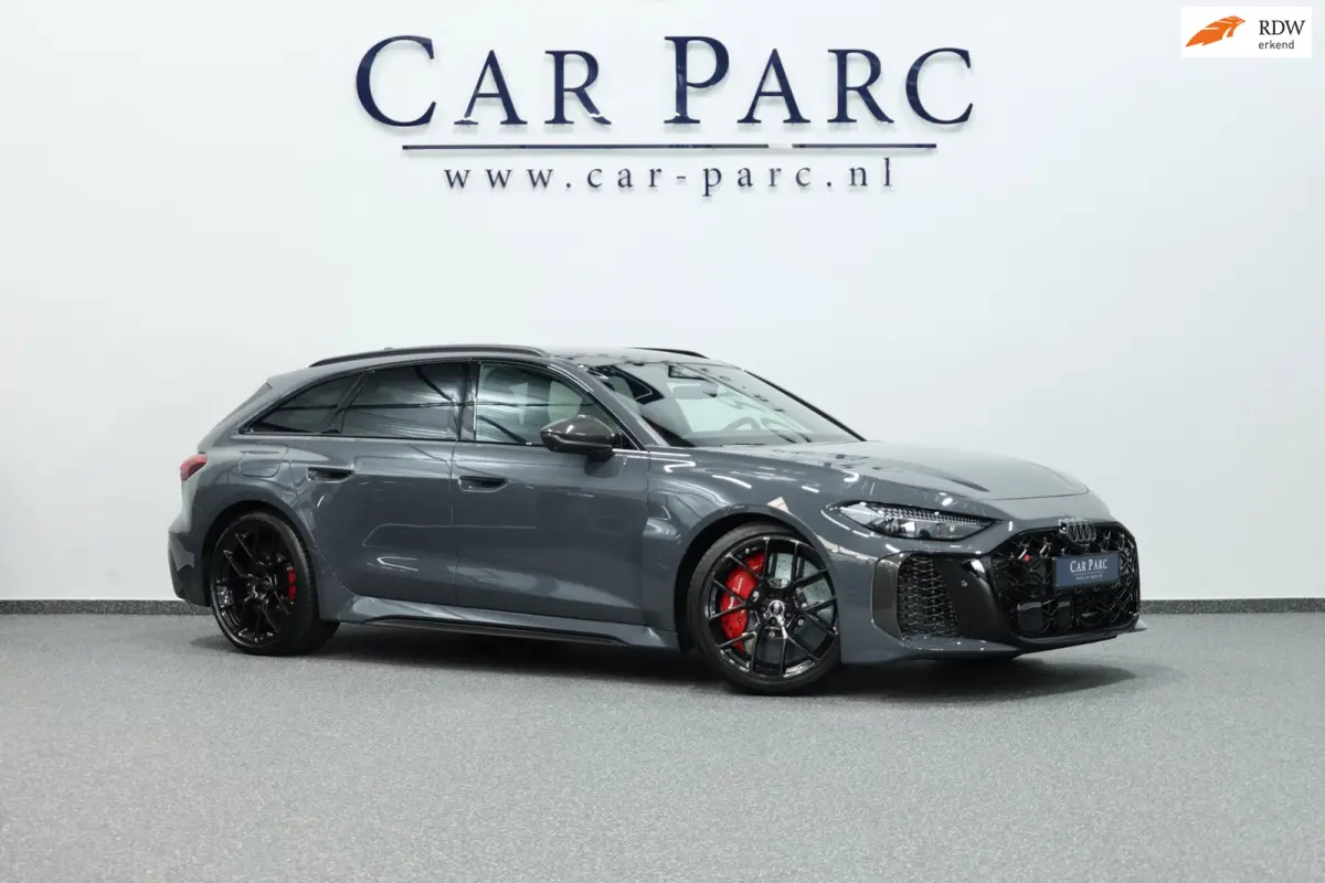 RS5 Avant 2.9 TFSI e-hybrid quattro 640+PK KERAMISCH/CARBON/B&O//PANO/LEER+S.VERKOELING+MASSAGE/21"/360/ACC/FABRIEKSGARANTIE!