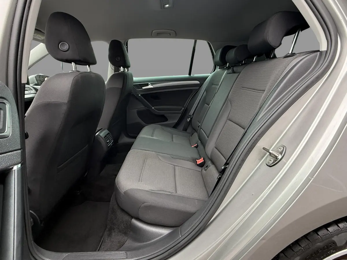 E-DITION 90,2% | Adaptive Cruise | Virtual Cockpit | CCS Snelladen | PDC | Stoelverwarming | Dealeronderhouden | 1e Eigenaar | NL Auto |