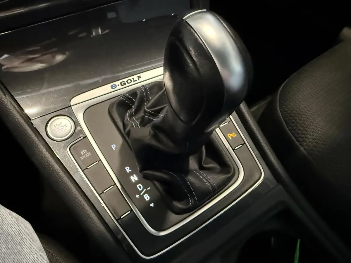E-DITION 90,2% | Adaptive Cruise | Virtual Cockpit | CCS Snelladen | PDC | Stoelverwarming | Dealeronderhouden | 1e Eigenaar | NL Auto |