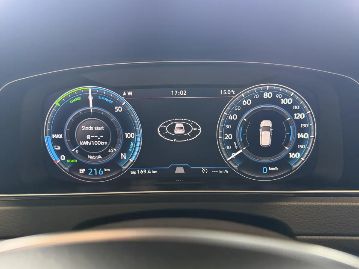 E-DITION 90,2% | Adaptive Cruise | Virtual Cockpit | CCS Snelladen | PDC | Stoelverwarming | Dealeronderhouden | 1e Eigenaar | NL Auto |