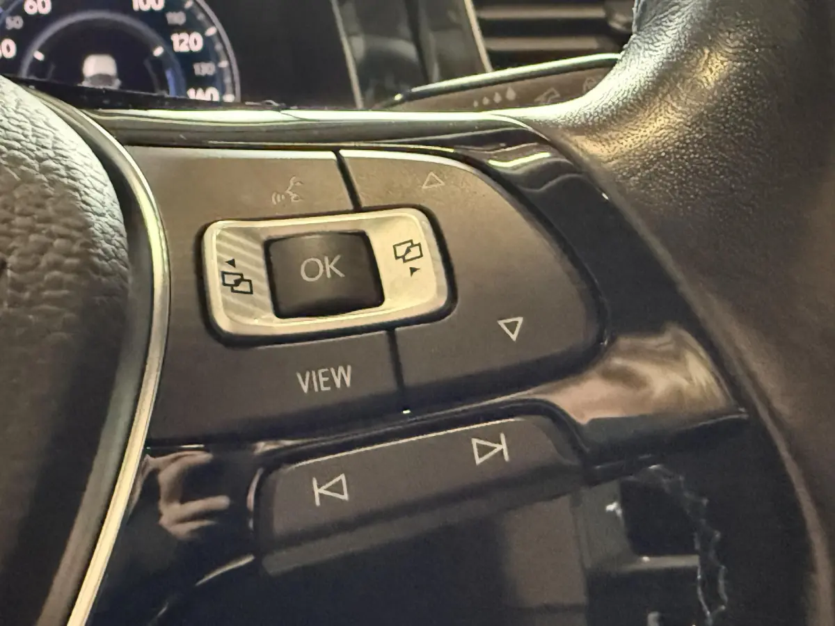 E-DITION 90,2% | Adaptive Cruise | Virtual Cockpit | CCS Snelladen | PDC | Stoelverwarming | Dealeronderhouden | 1e Eigenaar | NL Auto |