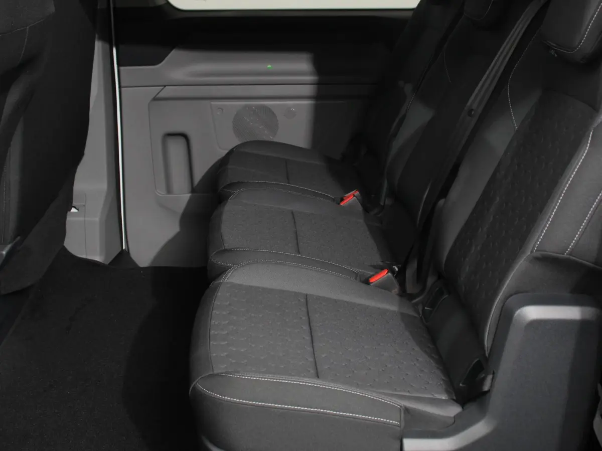 340 2.5 PHEV L2H1 Limited Automaat Incl. BTW/BPM! Airco ECC 2 x Schuifdeur Asisstance Pack Premium Full Options!