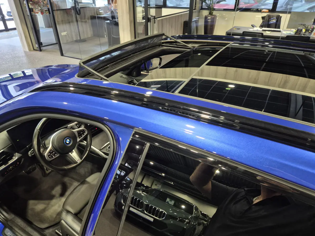 330e xDrive M-Sport | Panorama | HUD | Full optie