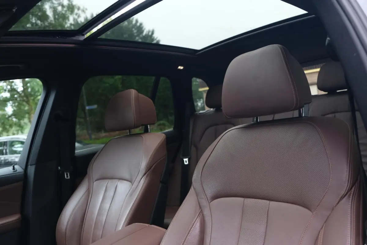 xDrive45e High Executive|Rijklaar!|M-Sport|Achterasbesturing|ACC|Pano|HUD|Trekhaak|HK|Camera|CoPilot|Luchtvering