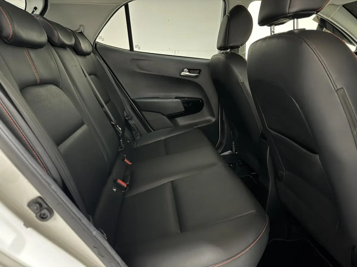 1.0 T-GDI GT-Line Cruise CarPlay Camera NAP