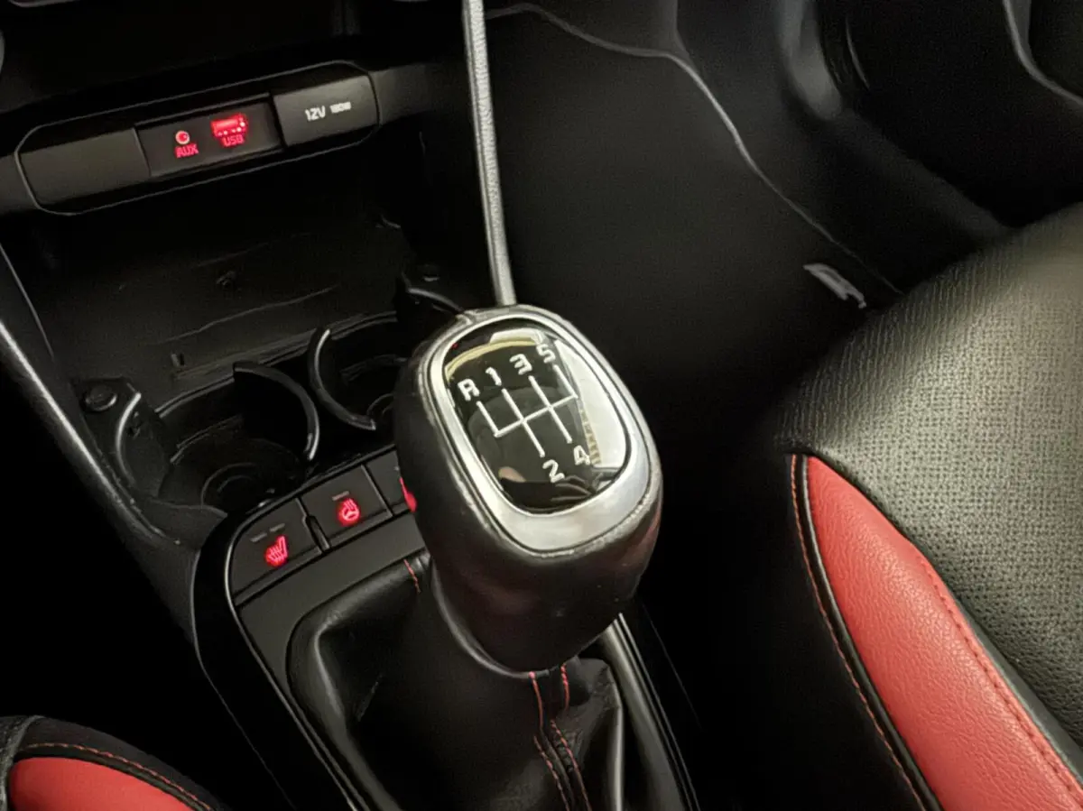 1.0 T-GDI GT-Line Cruise CarPlay Camera NAP