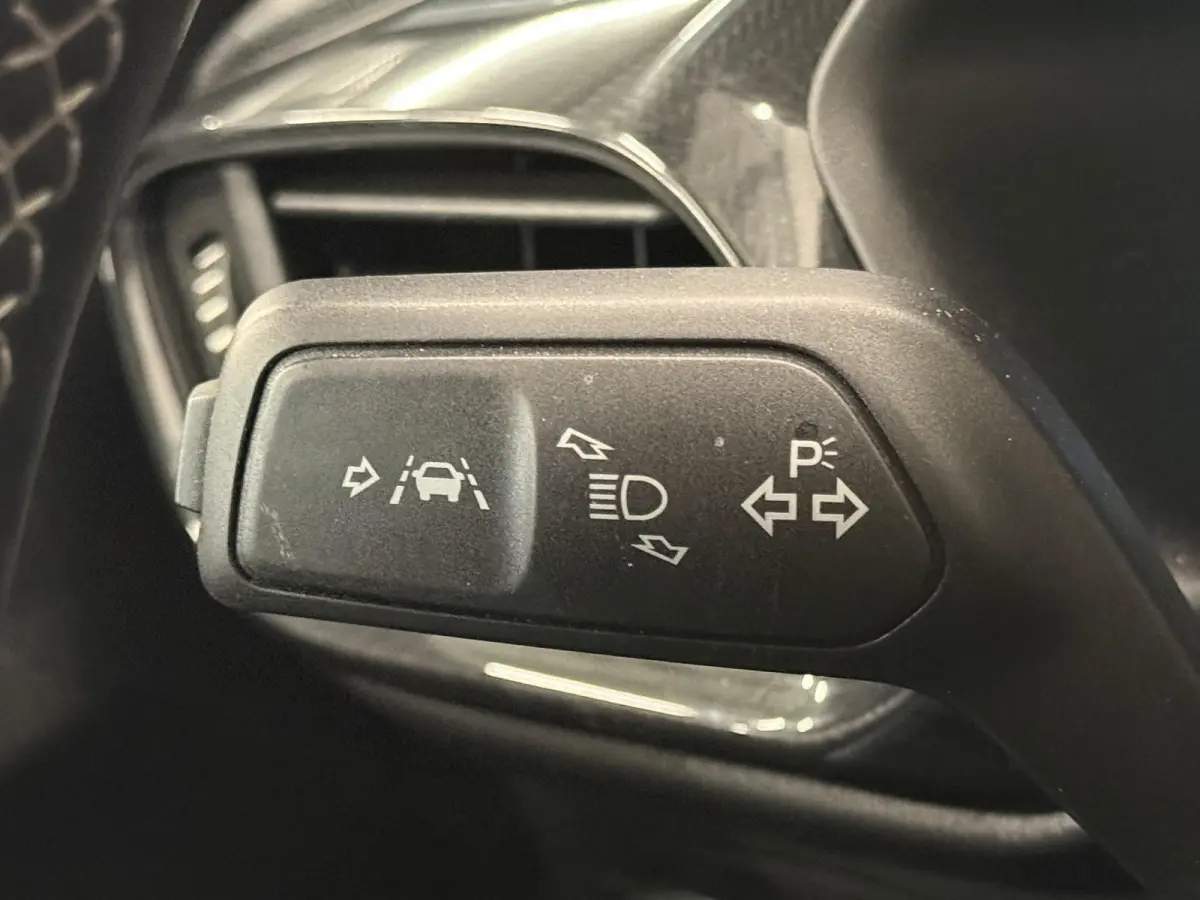 1.0 EcoBoost Automaat Titanium Adaptive Cruise Winterpakket Camera Stoelverwarming Navi
