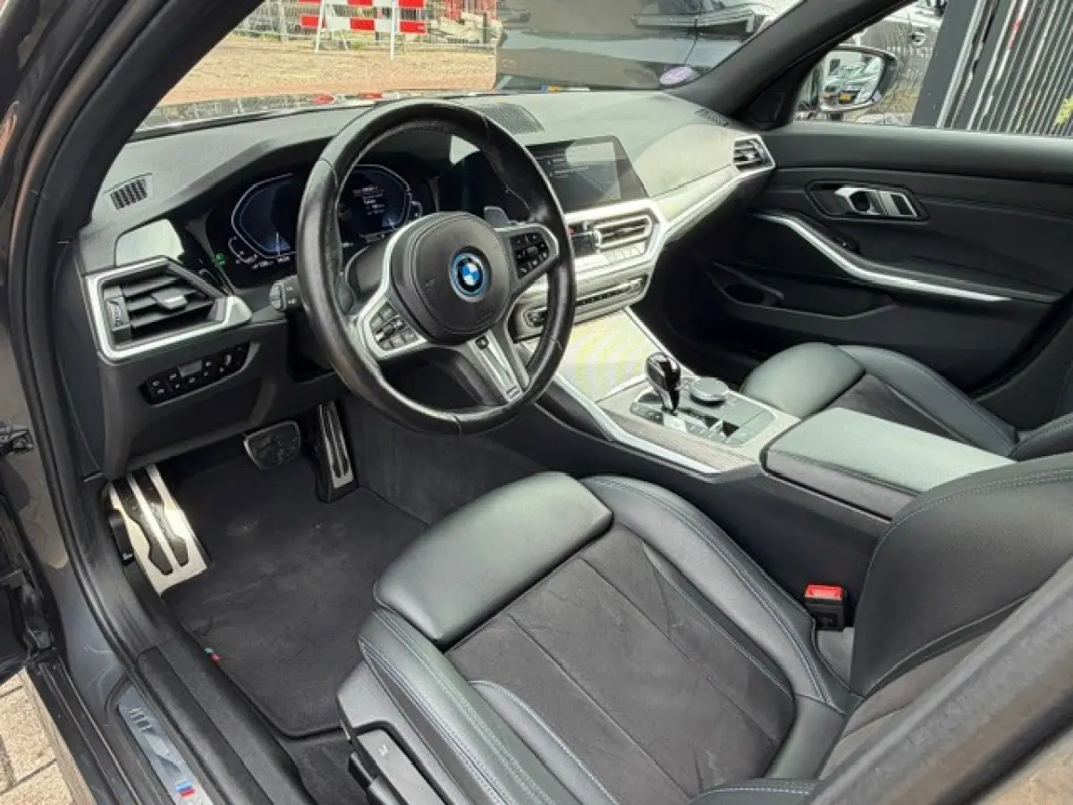 330e Executive M Sport Leer Navi Clima Cruise