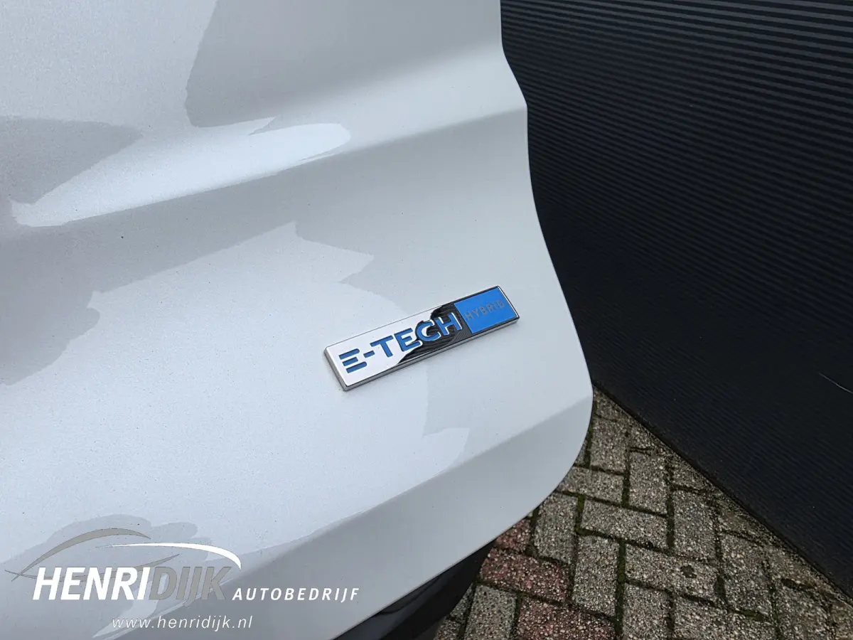 1.6 E-Tech Hybrid 145 R.S. Line Navi / Camera / Cruise / Clima