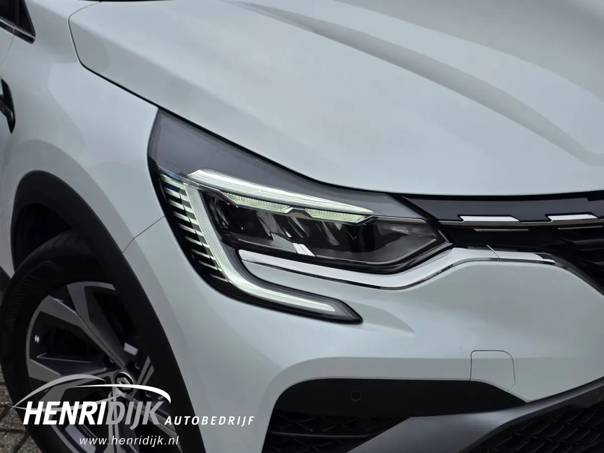 1.6 E-Tech Hybrid 145 R.S. Line Navi / Camera / Cruise / Clima