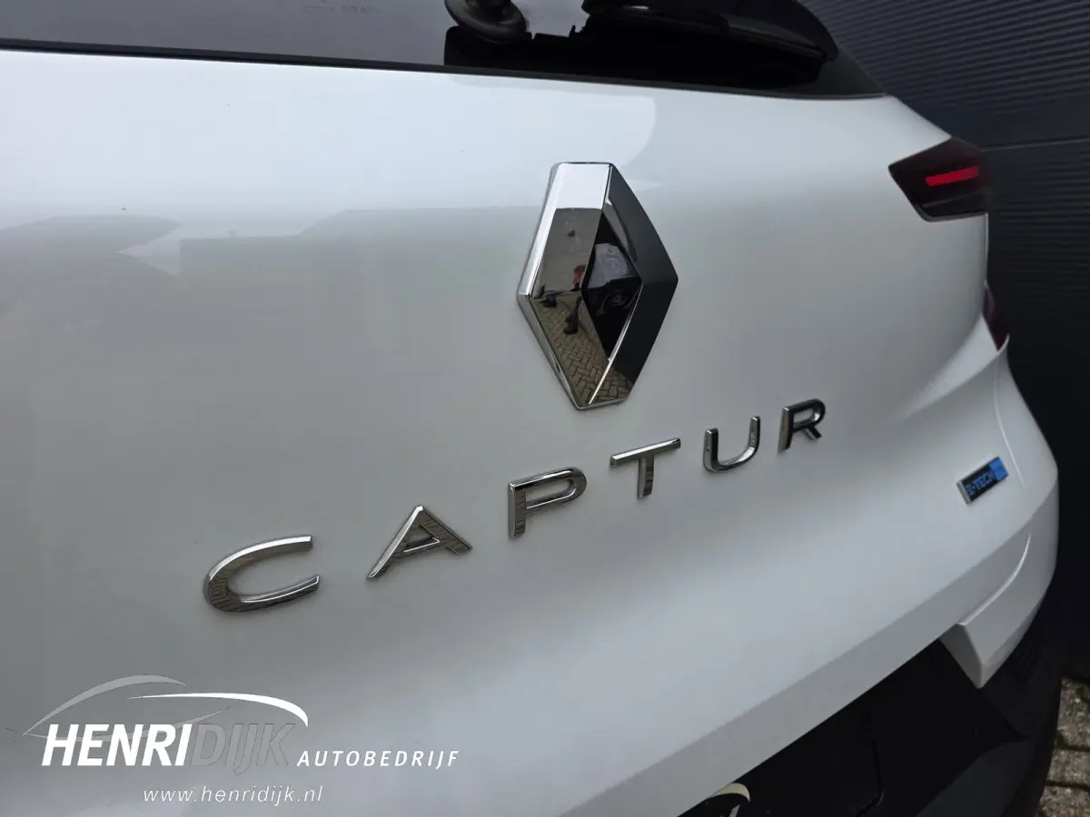 1.6 E-Tech Hybrid 145 R.S. Line Navi / Camera / Cruise / Clima
