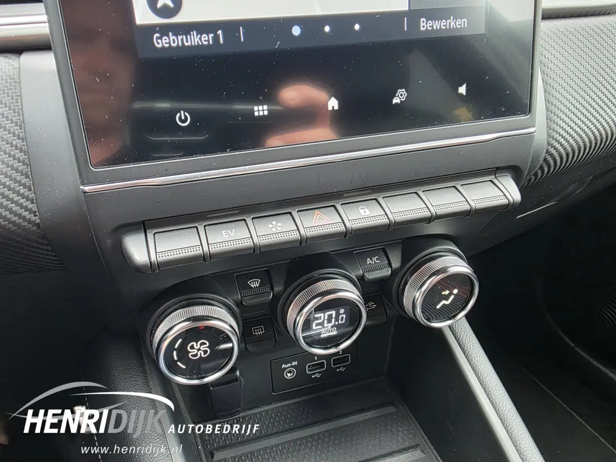 1.6 E-Tech Hybrid 145 R.S. Line Navi / Camera / Cruise / Clima