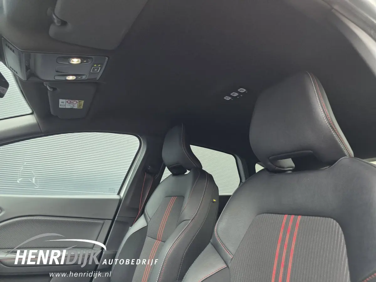 1.6 E-Tech Hybrid 145 R.S. Line Navi / Camera / Cruise / Clima