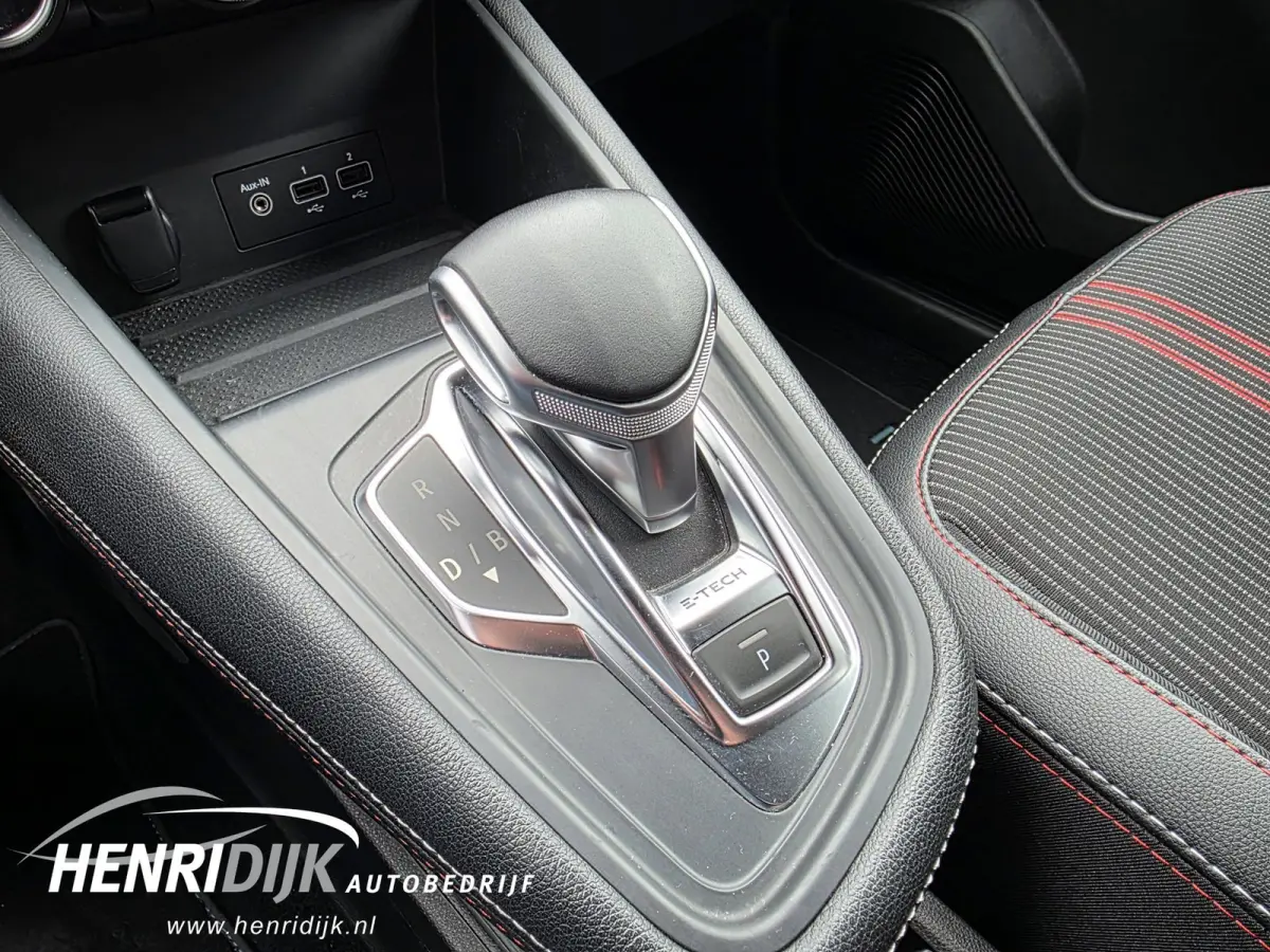 1.6 E-Tech Hybrid 145 R.S. Line Navi / Camera / Cruise / Clima