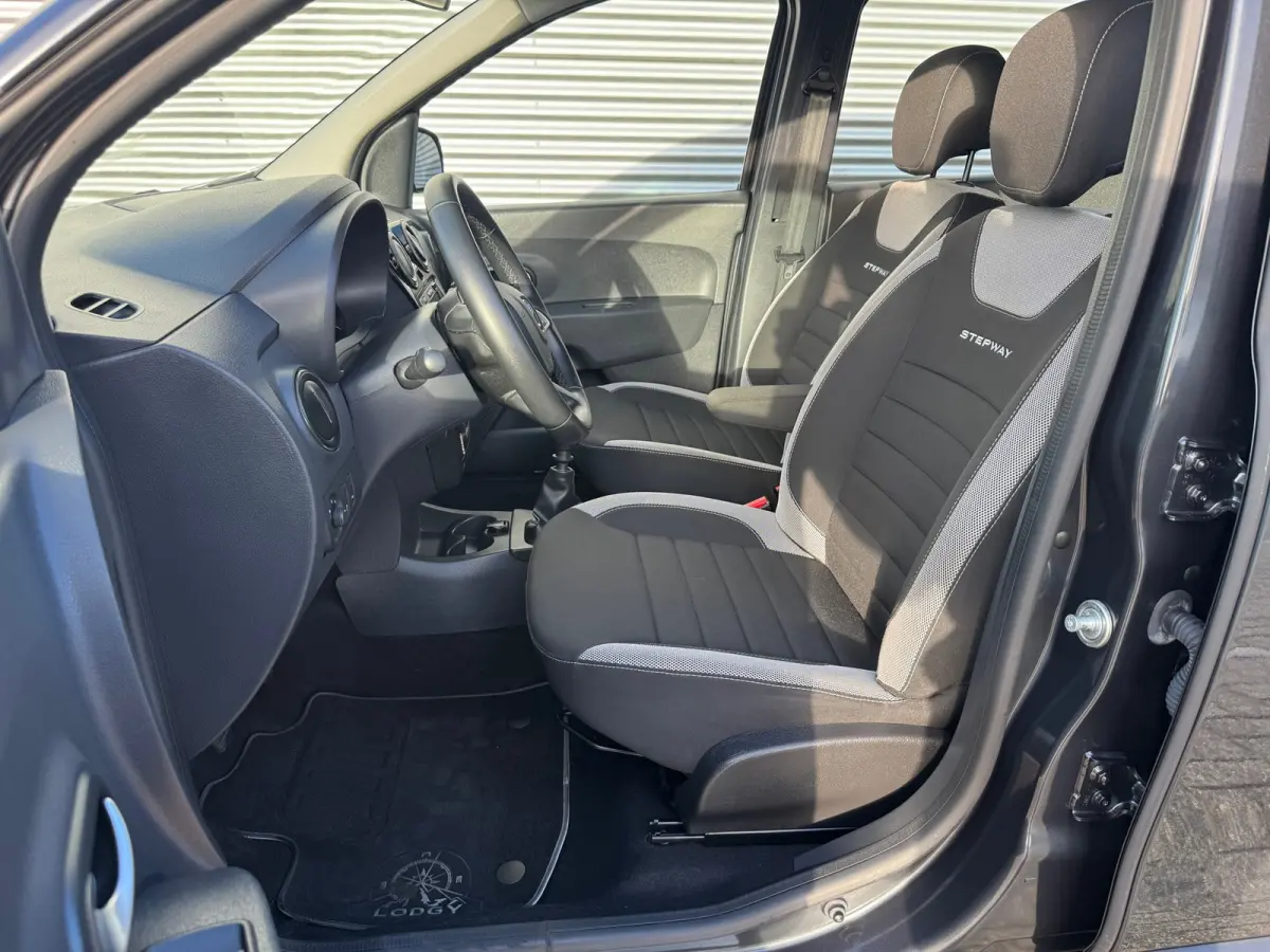 1.3 TCe Stepway 7pers,cruisecontrol,Navigatie,achteruitrijcamera,