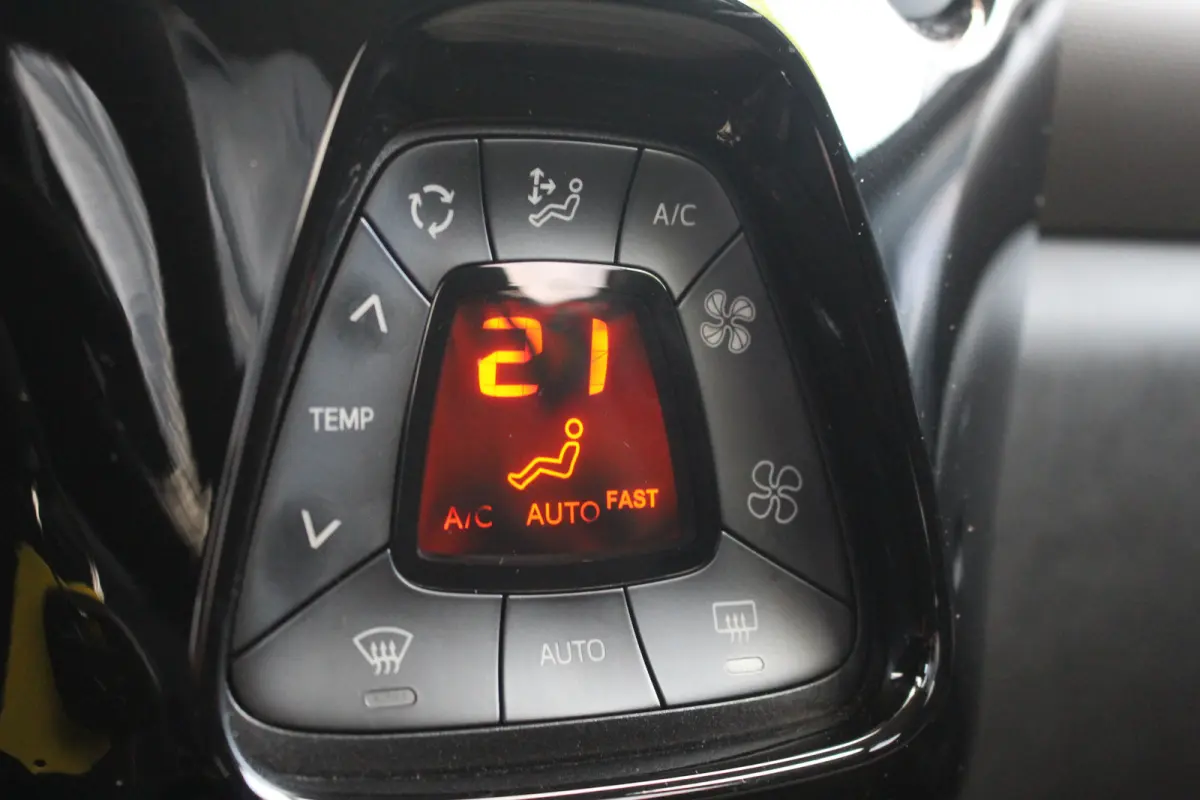1.0 e-VTi Allure | Camera | Carplay | Climate | DAB | Lmv | Centrale deurvergrendeling | | Camera | Carplay | Climate | DAB | Lmv | Centrale deurvergrendeling |