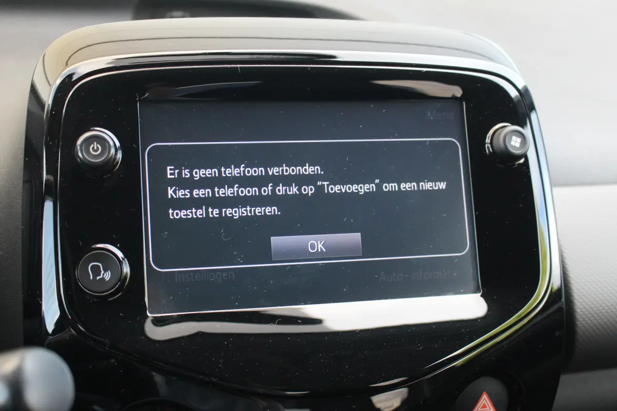 1.0 e-VTi Allure | Camera | Carplay | Climate | DAB | Lmv | Centrale deurvergrendeling | | Camera | Carplay | Climate | DAB | Lmv | Centrale deurvergrendeling |