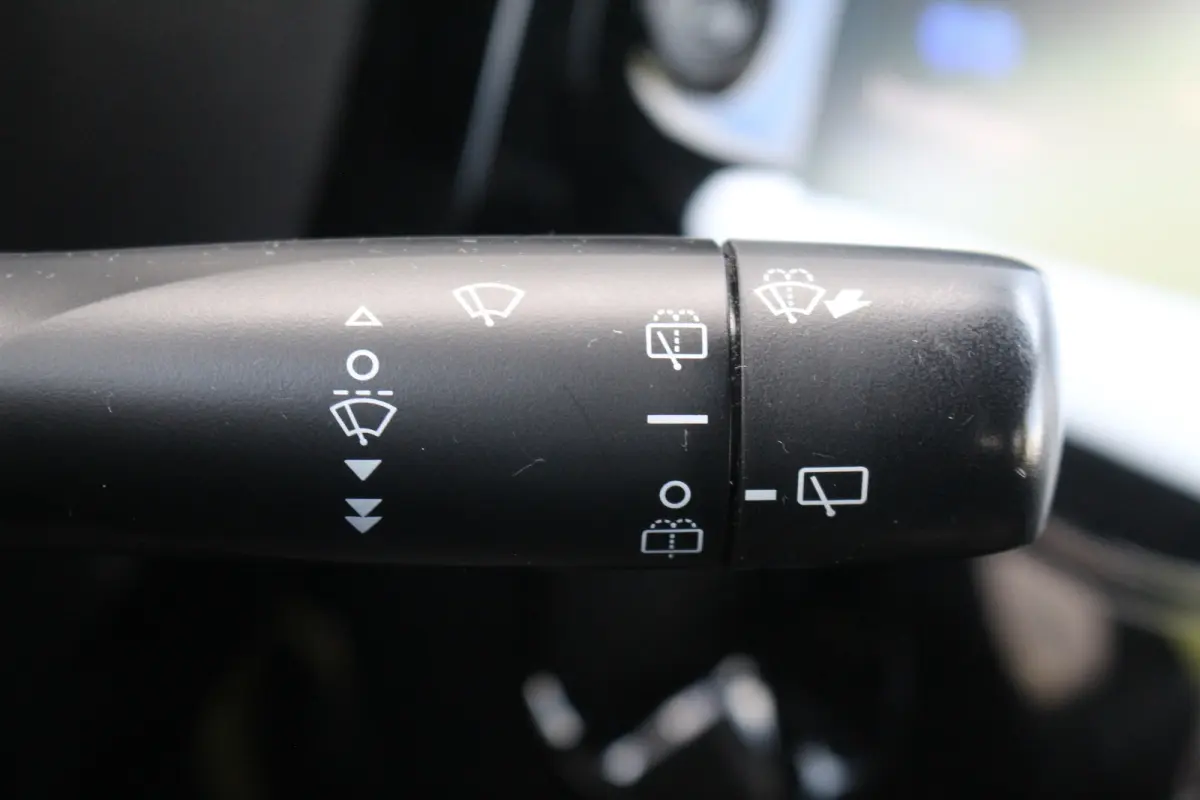 1.0 e-VTi Allure | Camera | Carplay | Climate | DAB | Lmv | Centrale deurvergrendeling | | Camera | Carplay | Climate | DAB | Lmv | Centrale deurvergrendeling |
