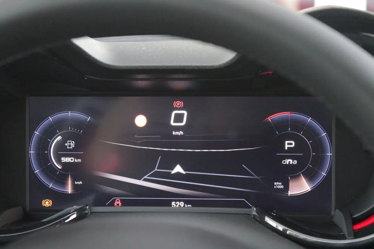 1.2 145PK AUTOMAAT Hybrid IBRIDA TI | PACK TECH LITE: (LED MATRIX KOPLAMPEN, DODEHOEK DETECTIE, ELEKTRISCH BEDIENBARE ACHTERKLEP, KEYLESS ENTRY, ACHTERUITRIJ CAMERA, PARKEERSENSOREN VOOR ACH