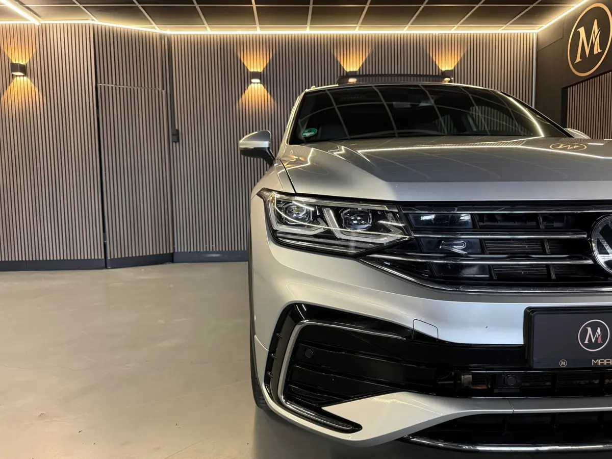 1.4 TSI eHybrid R-Line Business+