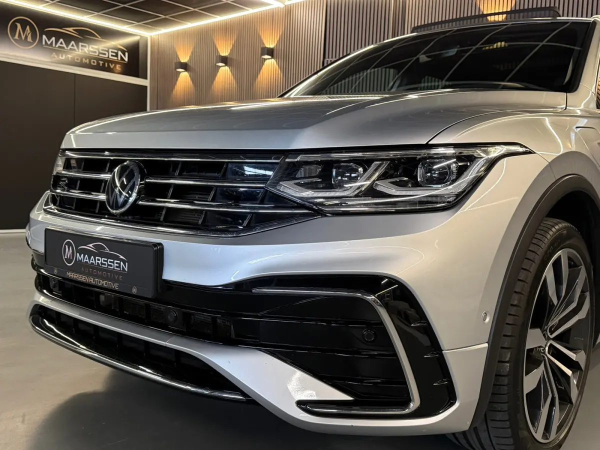 1.4 TSI eHybrid R-Line Business+