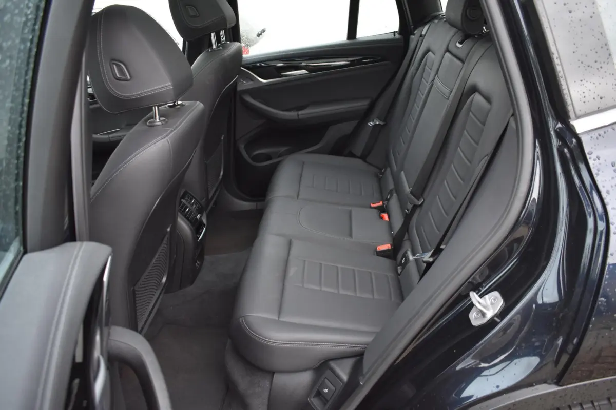 Executive 80 kWh | Panorama | Leder | 97.5% SOH | Memory |