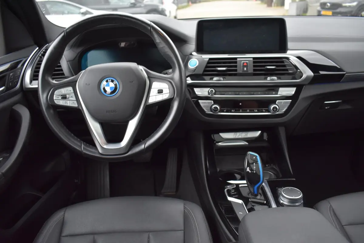 Executive 80 kWh | Panorama | Leder | 97.5% SOH | Memory |