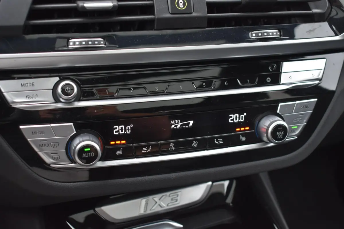 Executive 80 kWh | Panorama | Leder | 97.5% SOH | Memory |